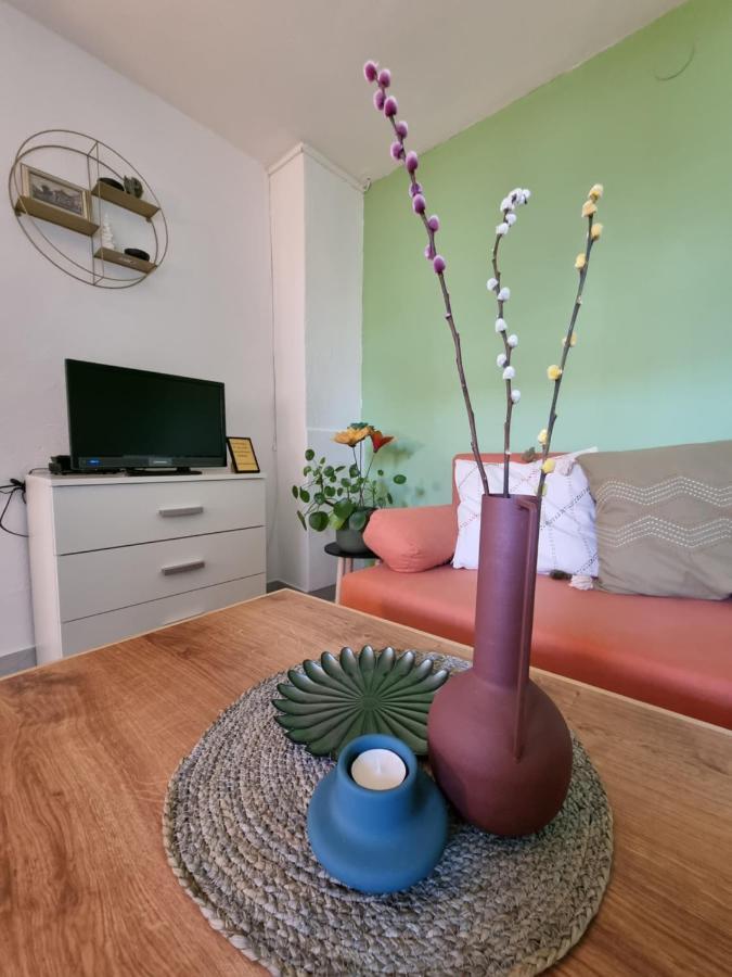 Studio Apartman Krosna Perusic Екстер'єр фото