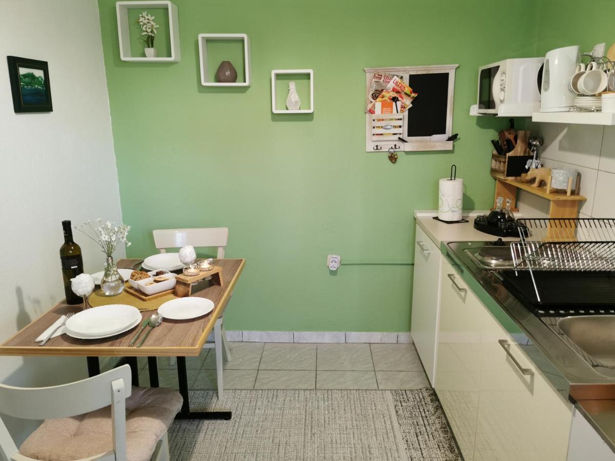 Studio Apartman Krosna Perusic Екстер'єр фото