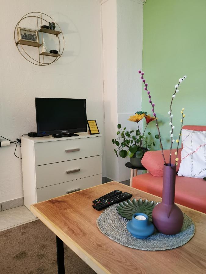 Studio Apartman Krosna Perusic Екстер'єр фото